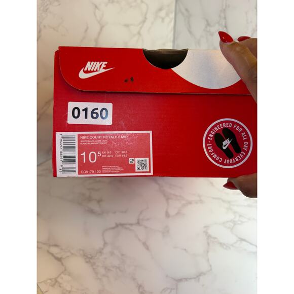 NIKE Court Royale 2 Mid, NIB